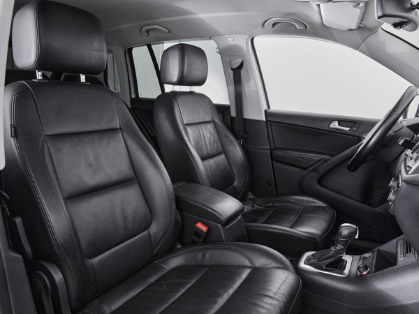 Volkswagen Tiguan, I Рестайлинг фото №11