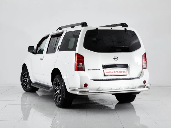Nissan Pathfinder, III Рестайлинг фото №5