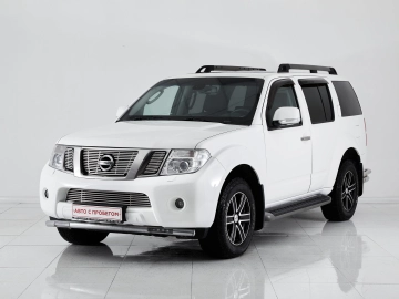 Nissan Pathfinder, III Рестайлинг 2012  фото