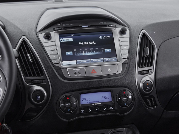 Hyundai ix35, I Рестайлинг фото №13