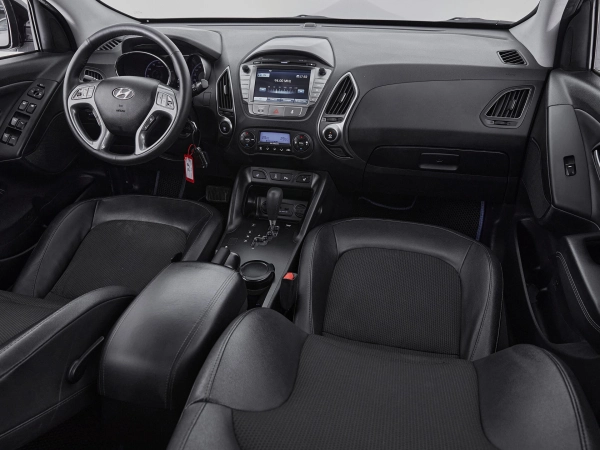 Hyundai ix35, I Рестайлинг фото №9