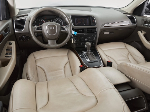 Audi Q5, I (8R) фото №9