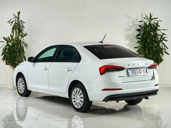 Skoda Rapid, II фото №4