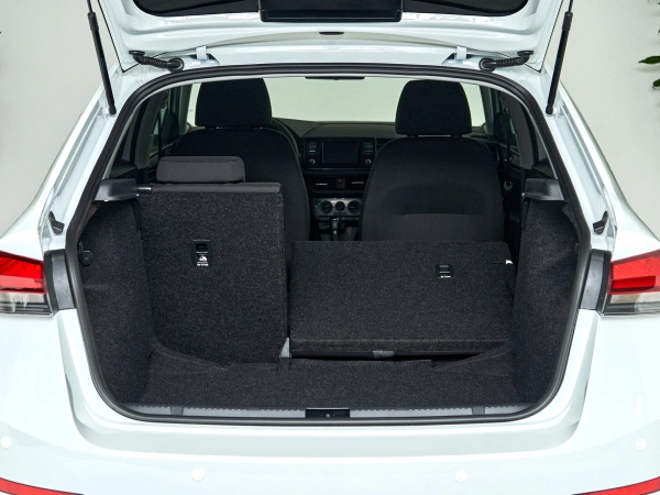 Skoda Rapid, II фото №7