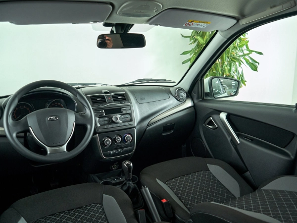 Lada (ВАЗ) Granta, I Рестайлинг фото №13