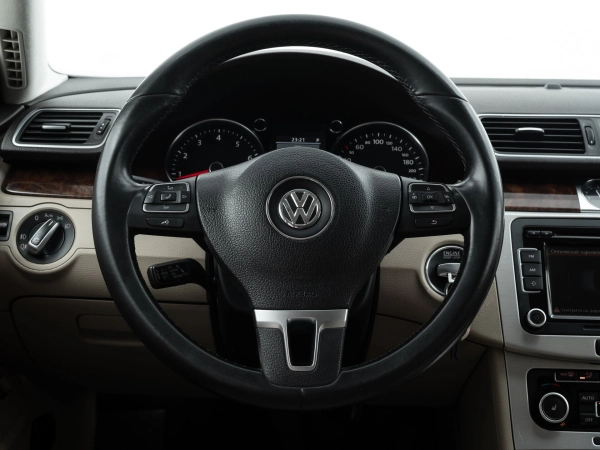 Volkswagen Passat, B7 фото №16
