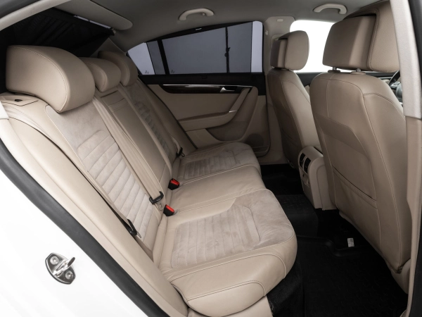 Volkswagen Passat, B7 фото №22