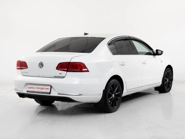 Volkswagen Passat, B7 фото №4