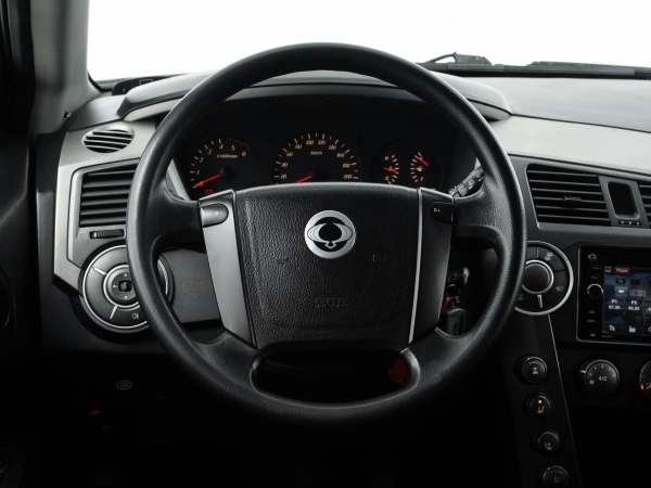 SsangYong Kyron, I Рестайлинг фото №13