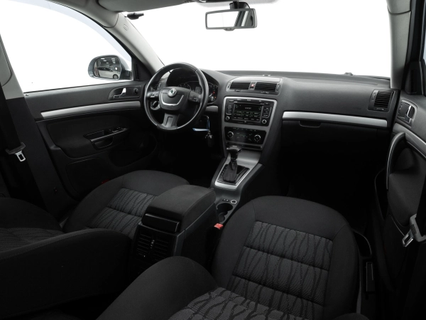 Skoda Octavia, II (A5) Рестайлинг фото №9