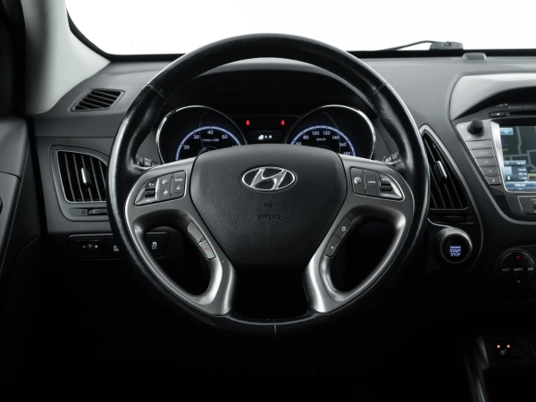 Hyundai ix35, I Рестайлинг фото №17