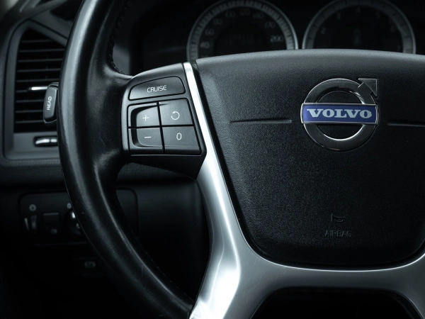 Volvo XC60, I фото №13