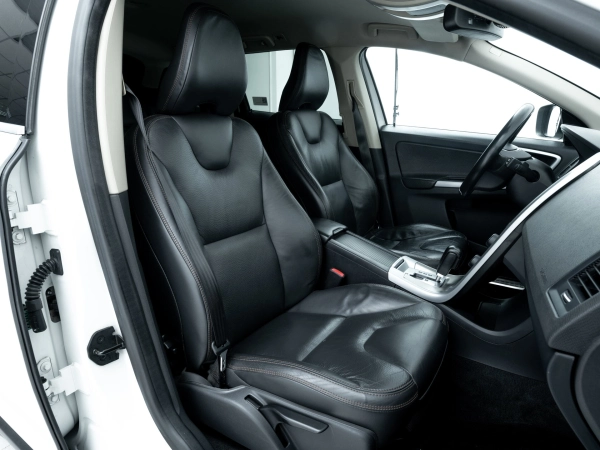 Volvo XC60, I фото №16