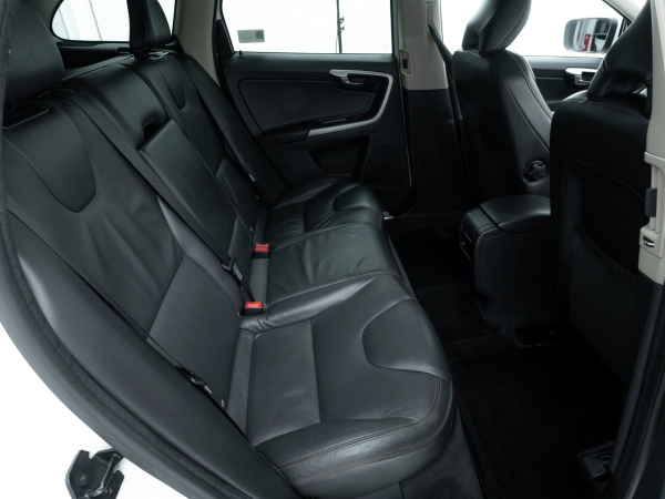 Volvo XC60, I фото №19