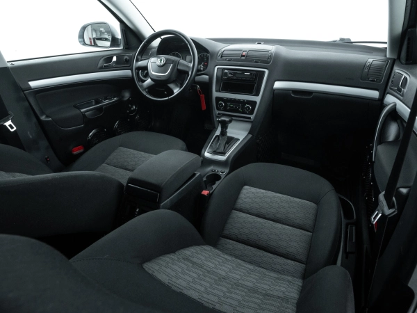 Skoda Octavia, II (A5) Рестайлинг фото №9