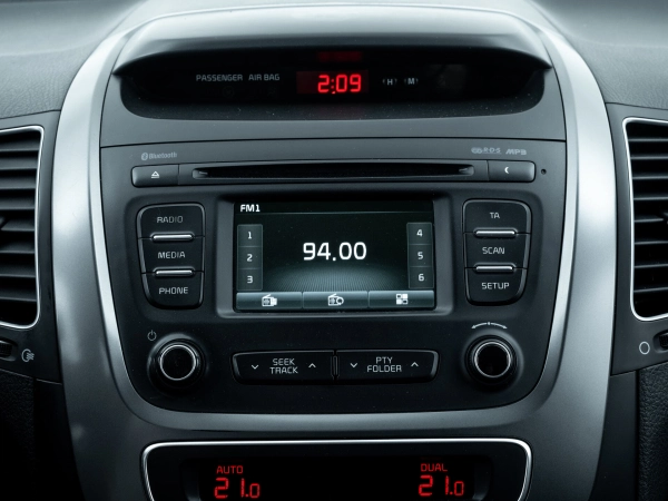 Kia Sorento, II Рестайлинг фото №16