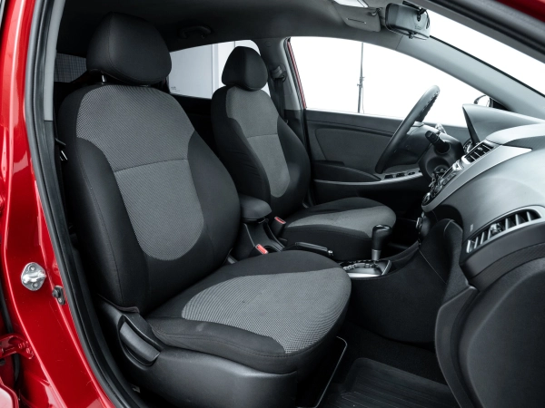 Hyundai Solaris, I фото №18