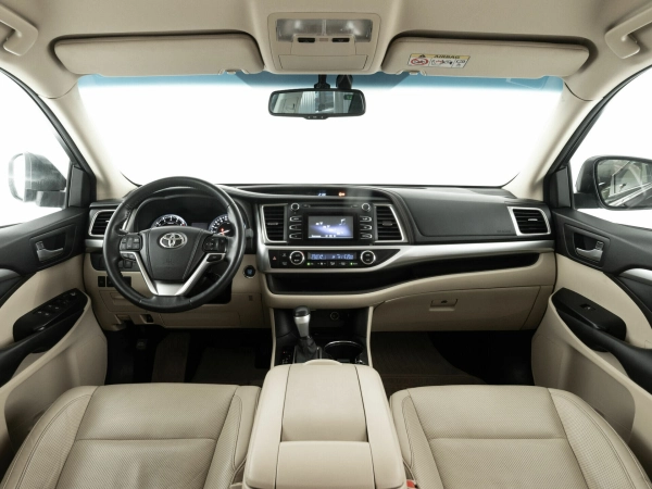 Toyota Highlander, III (XU50) фото №7