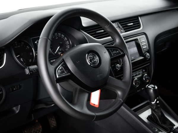 Skoda Octavia, III (A7) фото №10