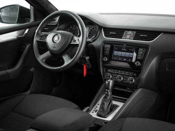 Skoda Octavia, III (A7) фото №16
