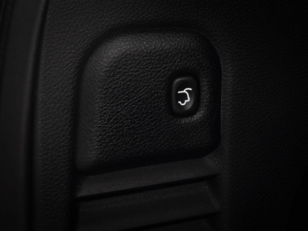 Jeep Grand Cherokee, IV (WK2) Рестайлинг фото №22