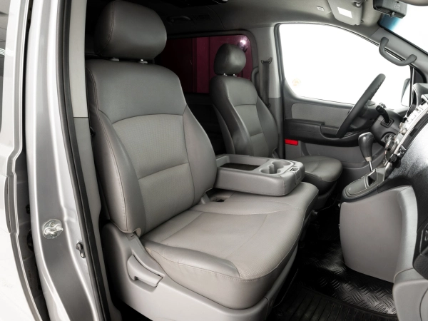 Hyundai Grand Starex, I фото №14