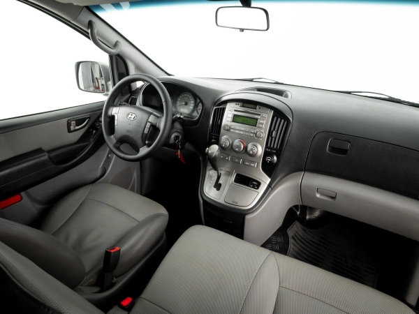 Hyundai Grand Starex, I фото №8