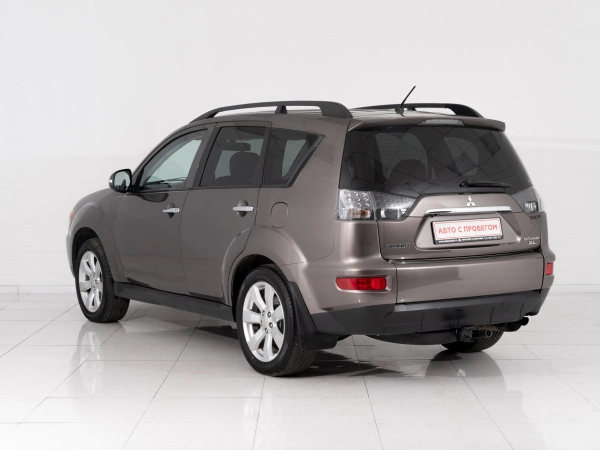 Mitsubishi Outlander, II Рестайлинг фото №5