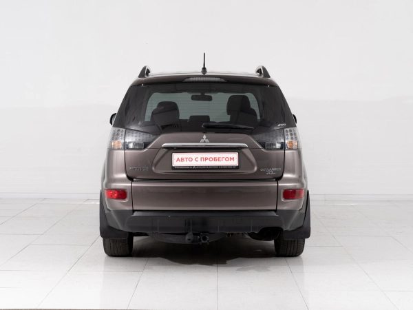 Mitsubishi Outlander, II Рестайлинг фото №6