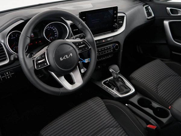 Kia Ceed, III Рестайлинг фото №9
