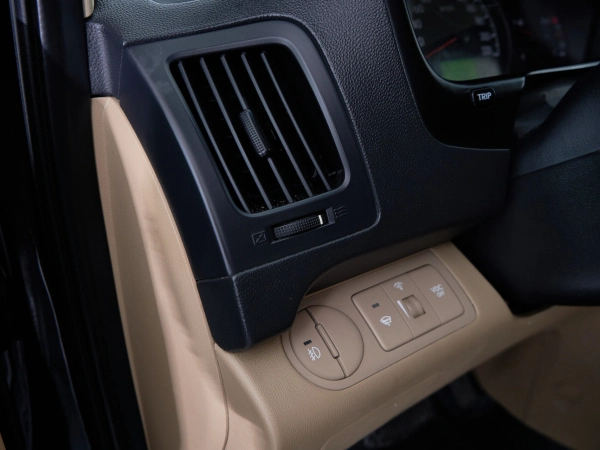 Hyundai Grand Starex, I фото №18