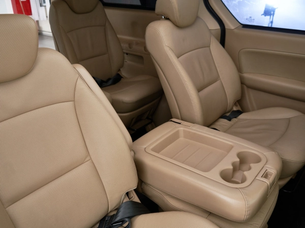 Hyundai Grand Starex, I фото №28