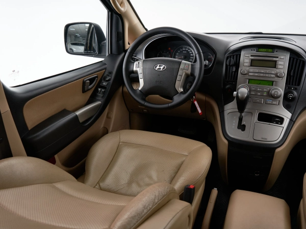 Hyundai Grand Starex, I фото №9