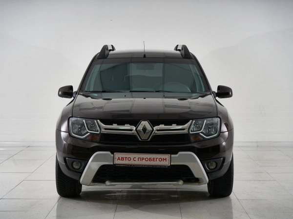 Renault Duster, I Рестайлинг фото №2