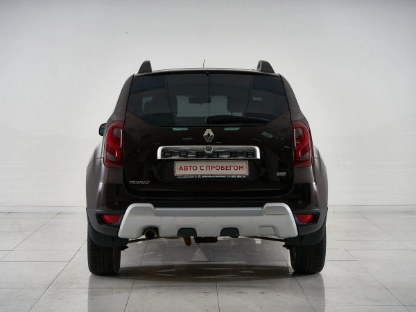 Renault Duster, I Рестайлинг фото №6