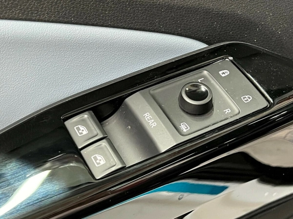 Volkswagen ID.4, I фото №14