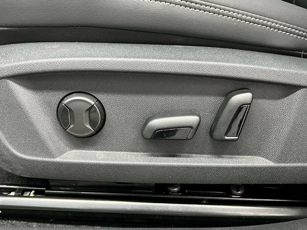 Volkswagen ID.4, I фото №17