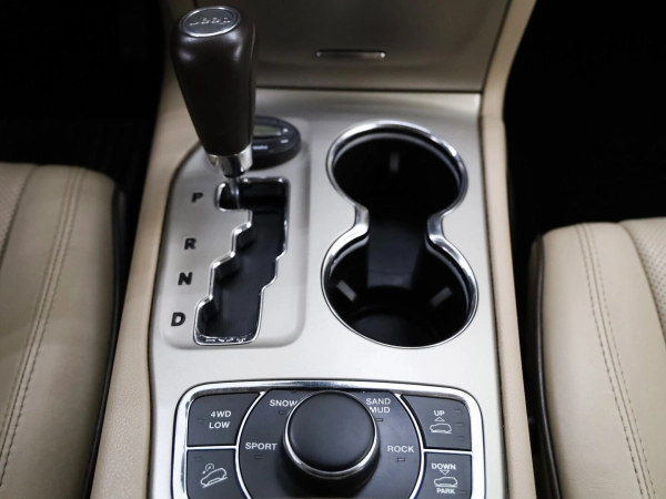 Jeep Grand Cherokee, IV (WK2) фото №11