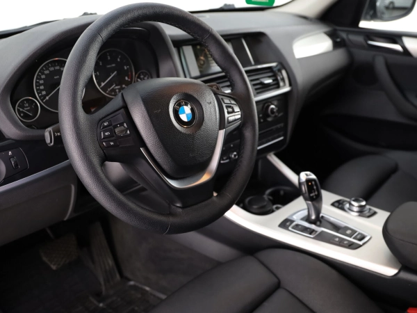 BMW X3, II (F25) фото №12