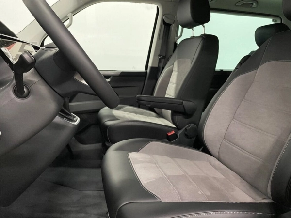 Volkswagen Multivan, T6 Рестайлинг фото №9