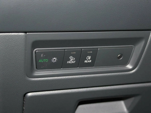 Volkswagen Touareg, III фото №14