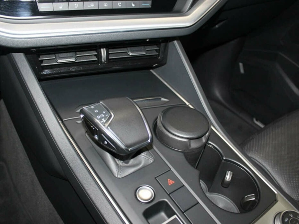 Volkswagen Touareg, III фото №15