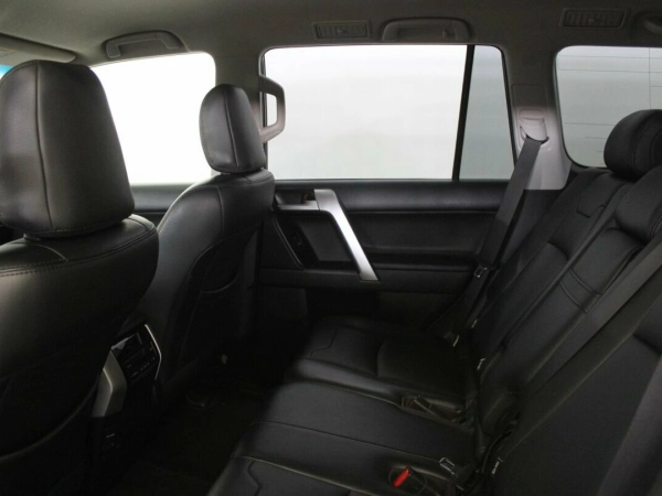 Toyota Land Cruiser Prado, 150 Series Рестайлинг 2 фото №14