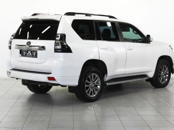 Toyota Land Cruiser Prado, 150 Series Рестайлинг 2 фото №4