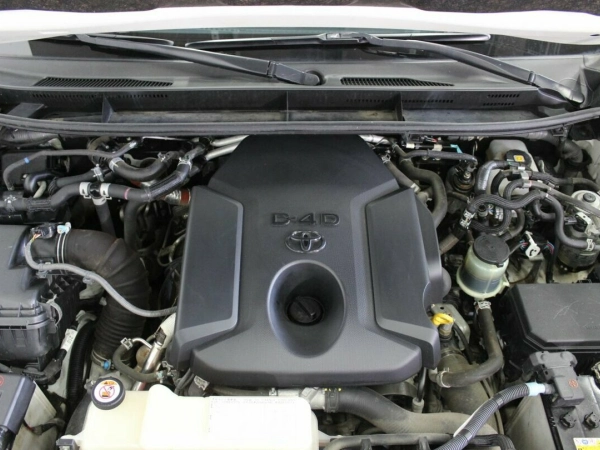 Toyota Land Cruiser Prado, 150 Series Рестайлинг 2 фото №8