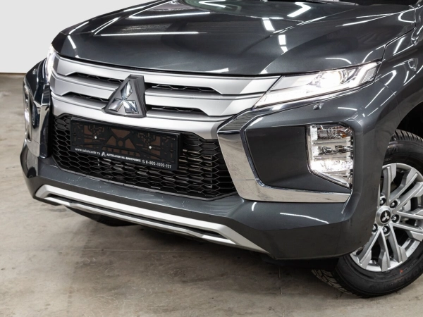 Mitsubishi Pajero Sport, III Рестайлинг фото №4