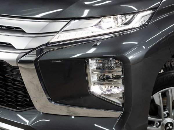 Mitsubishi Pajero Sport, III Рестайлинг фото №5