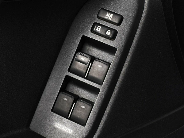 Toyota Land Cruiser Prado, 150 Series Рестайлинг 3 фото №13