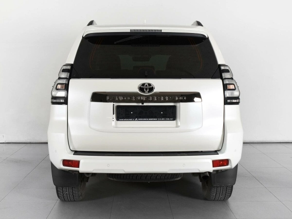 Toyota Land Cruiser Prado, 150 Series Рестайлинг 3 фото №4