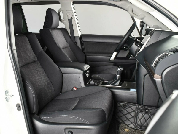 Toyota Land Cruiser Prado, 150 Series Рестайлинг 3 фото №7
